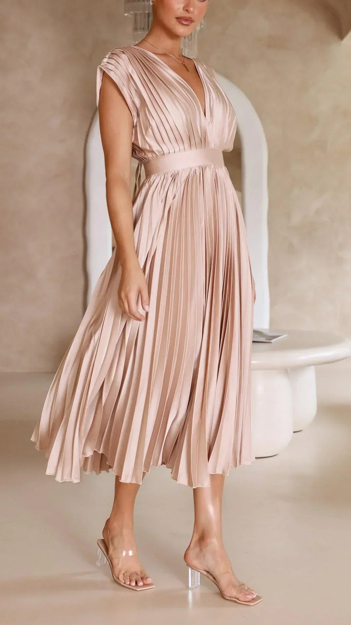 W&W Mode | Elektrisch Plissiertes, Elegantes Ärmelloses Kleid