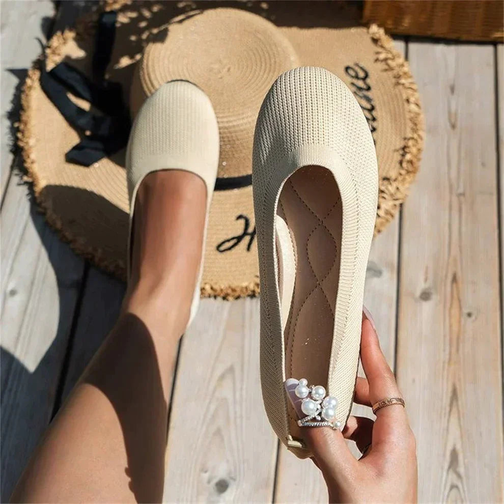 Beige orthopädische schuhe