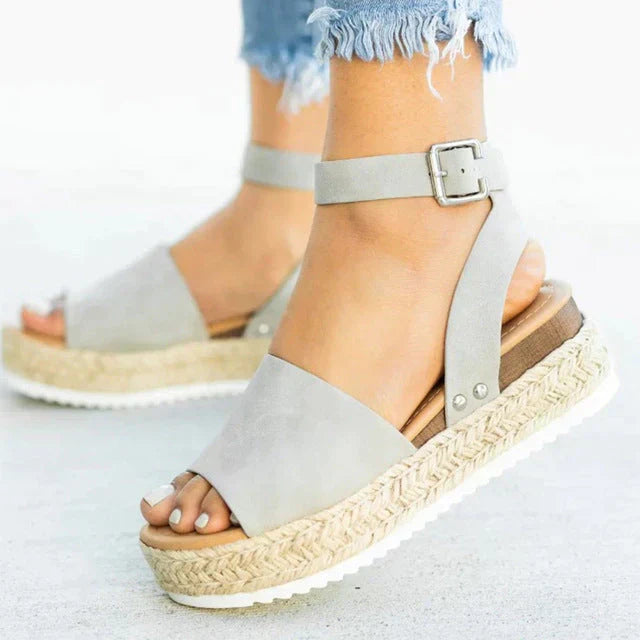 W&W Mode | Trendige Sandalen Für Damenfüße