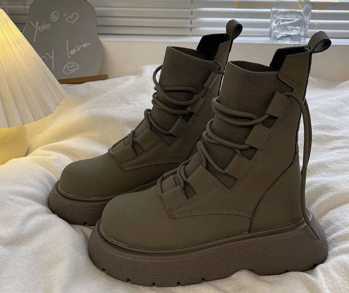 Damen derbe Stiefel mit grober Sohle