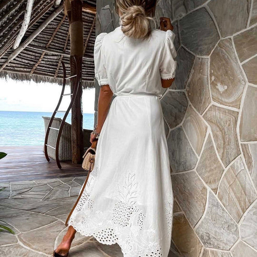 W&W Mode - Elegantes besticktes Sommerkleid