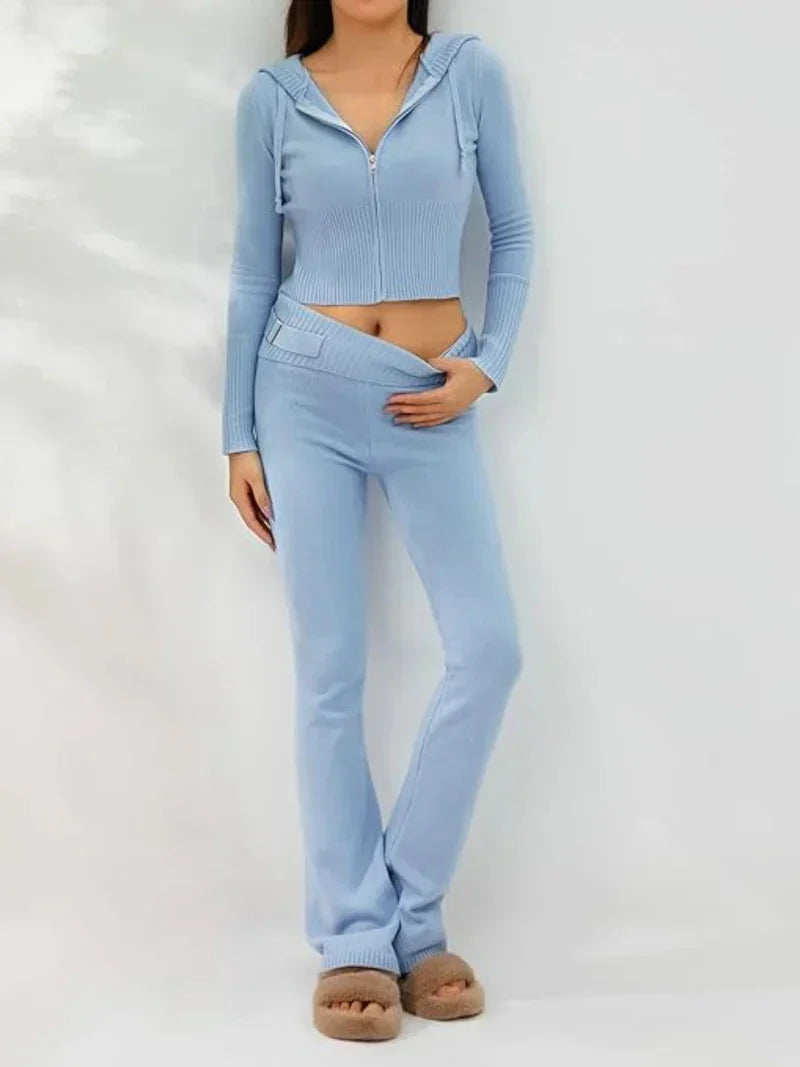 Damen-Strick-Set mit Kapuzenjacke und Hose mit weitem Bein