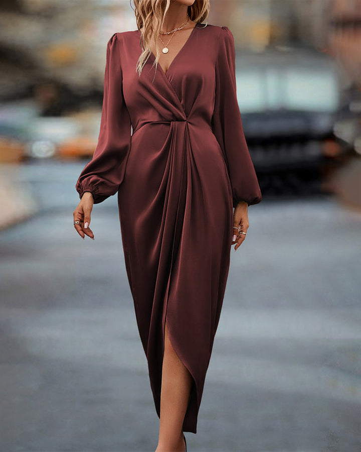 W&W Mode | Elegantes Kleid mit Laternenärmeln und V-Ausschnitt