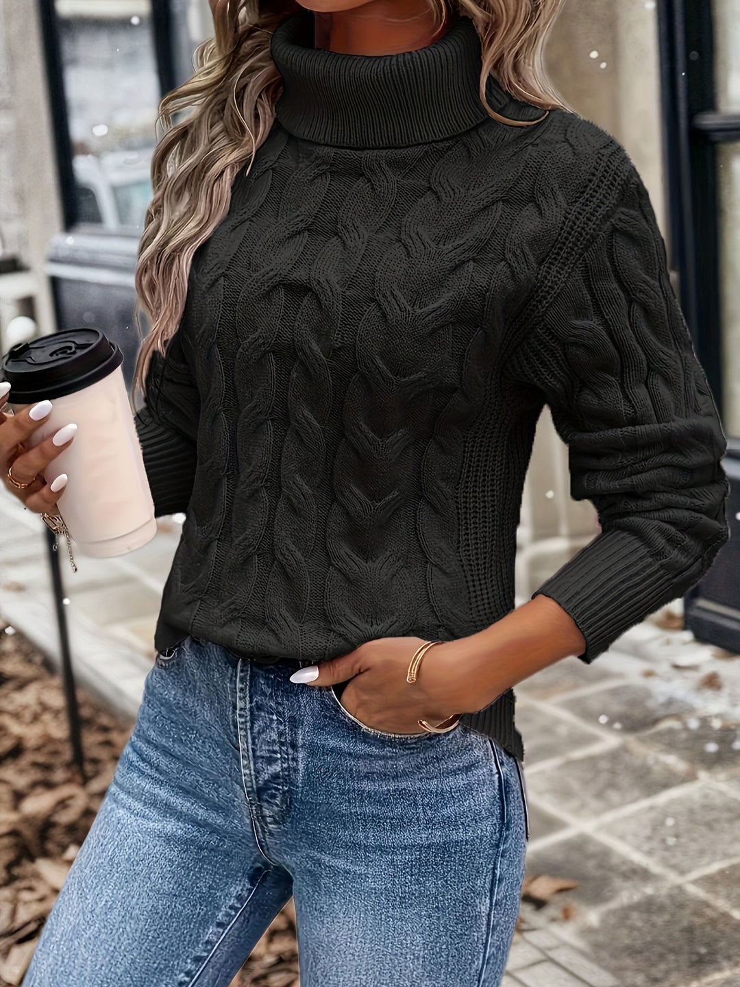 W&W Mode | Rollkragenpullover im Kabelstrick Design