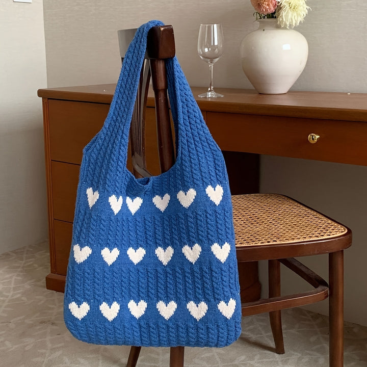 W&W Mode | Handgefertigte Stricktasche mit Herzmuster