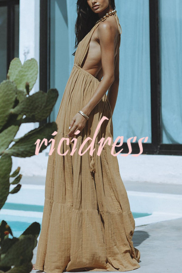 W&W Mode – Neckholder-Maxikleid aus Leinenmischung mit rückenfreiem Schlitz