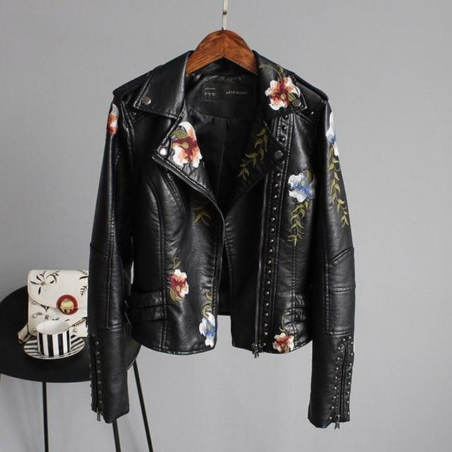 W&W Mode | Lederjacke - Everlasting Chic -Zeitlose Eleganz und Stil für Damen