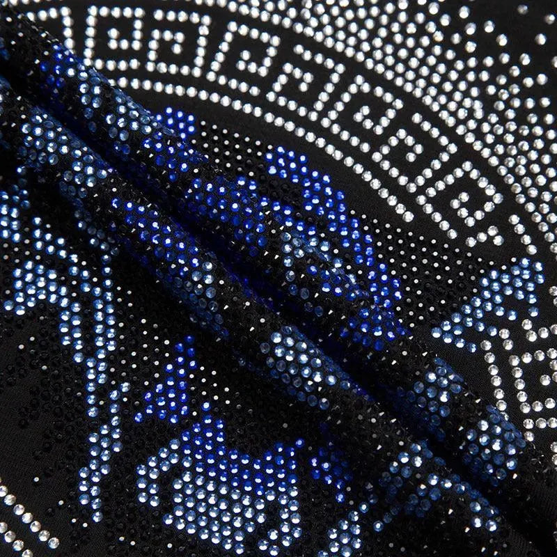 Herren-T-Shirt mit Tigerkopf-Motiv und Strassverzierung