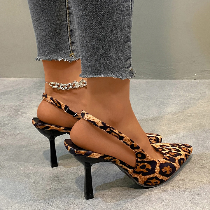 W&W Mode | Damen Schwarze Kitten Heels Elegant