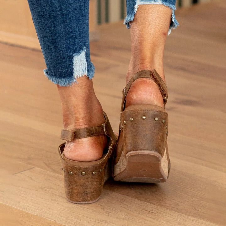 W&W Mode | Bequeme Leder-Sandalen für den Sommer