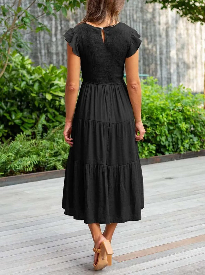 W&W Mode | Elegantes Plissiertes Lagenkleid mit Kurzen Ärmeln
