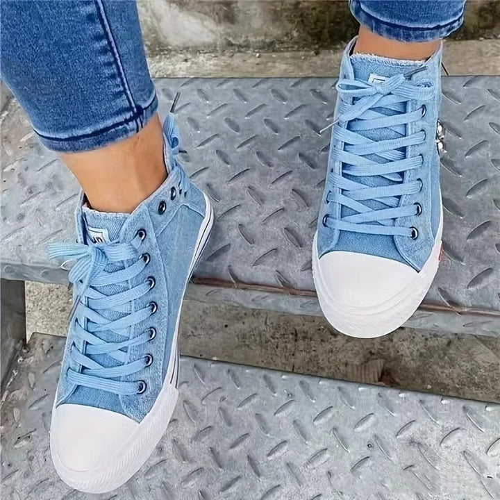 W&W Mode | Urbaner Trend Sneaker-Jeans-Look & Reißverschluss
