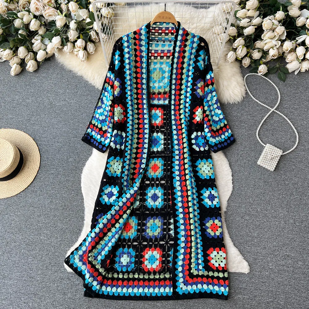 W&W Mode | Gehäkelte Lange Granny Square Strickjacke