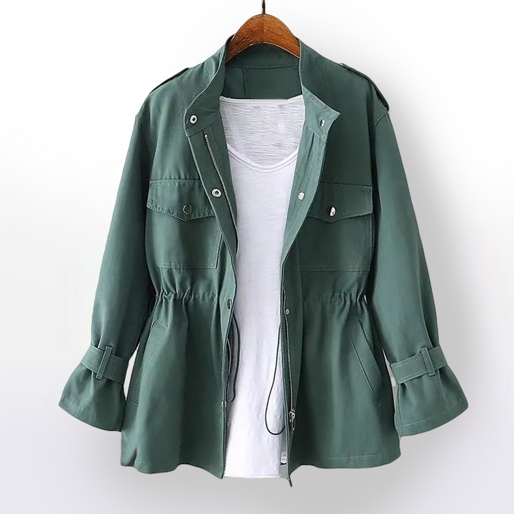 W&W Mode | Romantischer und nachhaltiger Trenchcoat für Damen