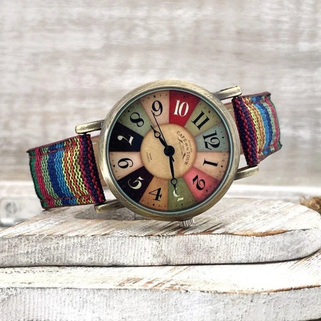 W&W Mode | Mehrfarbige Regenbogen Muster Uhr