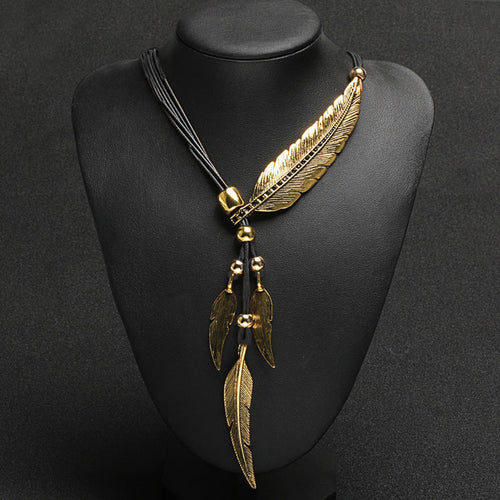W&W Mode | Goldene Feder Halskette Im Boho Stil