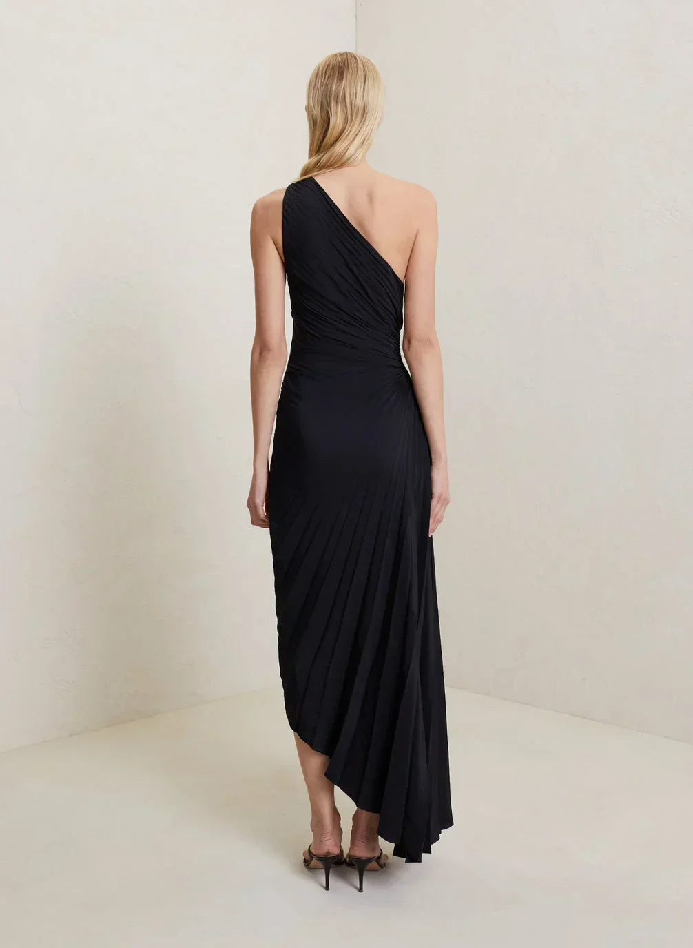 W&W Mode | One Shoulder Maxikleid