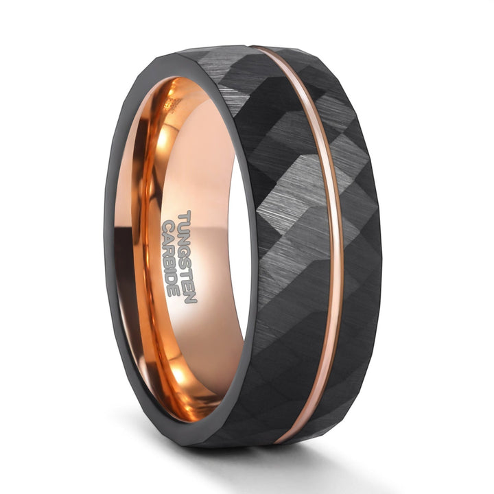Ring aus schwarzem Wolframkarbid mit 8 mm Breite und Turmalinstein