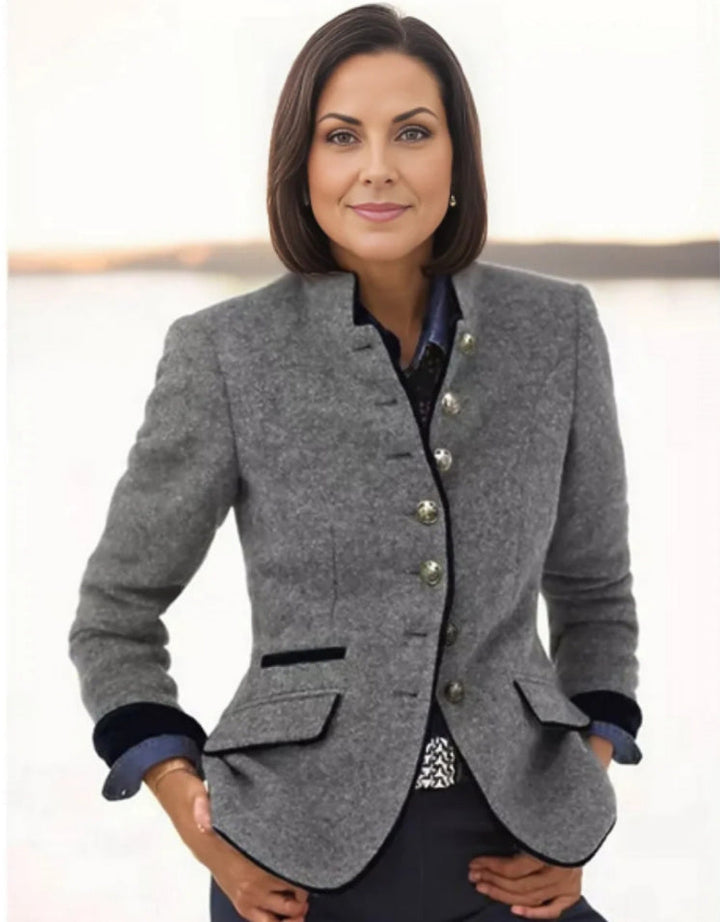 W&W Mode | Mehrknopf Damenjacke Aus Wolle Mit Farbkombination