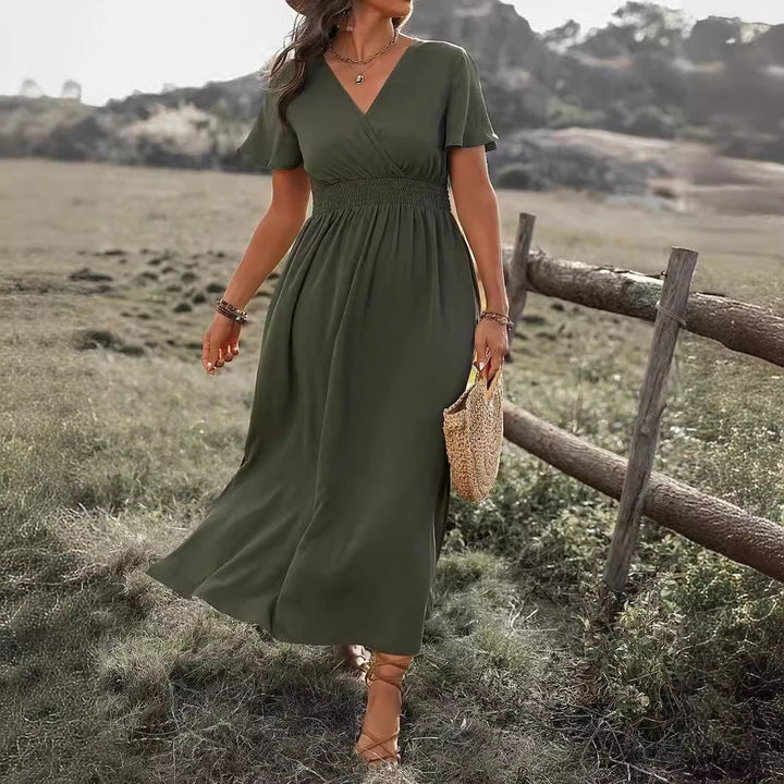 W&W Mode | Elegantes Kurzarmkleid Mit Chorkragen