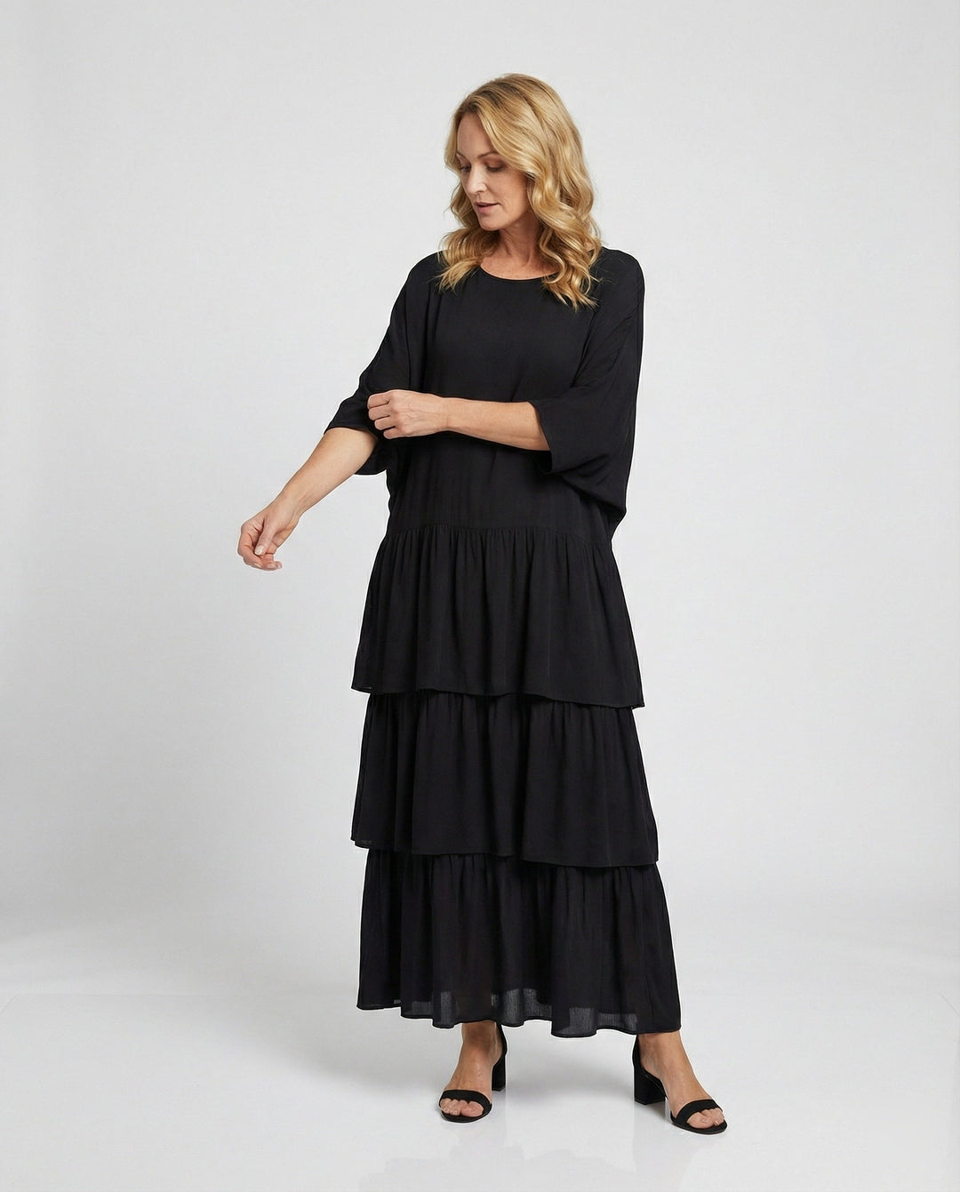 W&W Mode | Luxuriös Elegantes Chiffonkleid