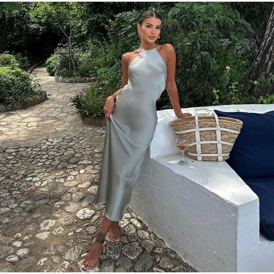W&W Mode | Elegantes Halterneck Kleid Für Edle Anmut Bei Damen