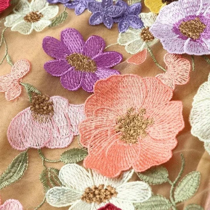 W&W Mode | handgefertigtes Blumenkleid