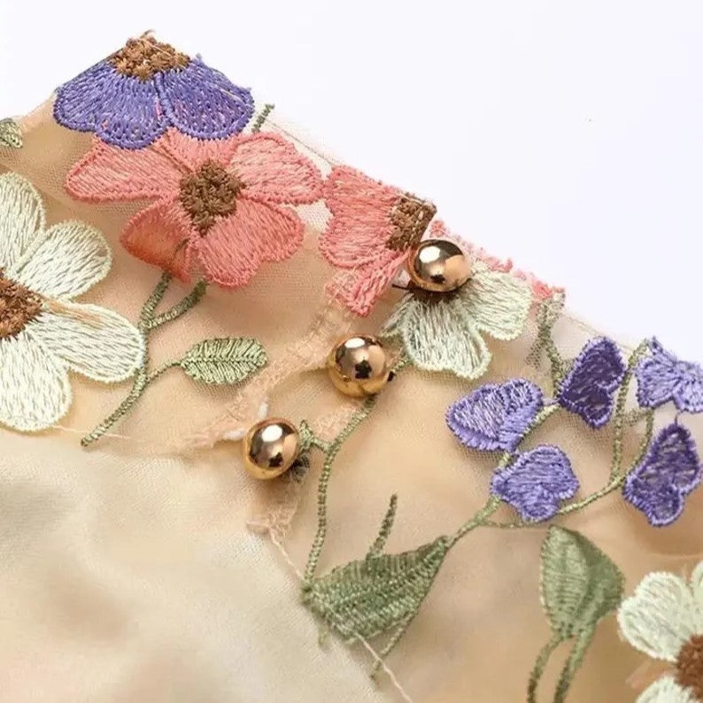 W&W Mode | handgefertigtes Blumenkleid