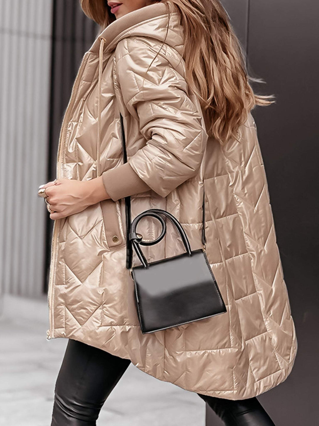 W&W Mode | Astrid Stylische Kapuzenjacke