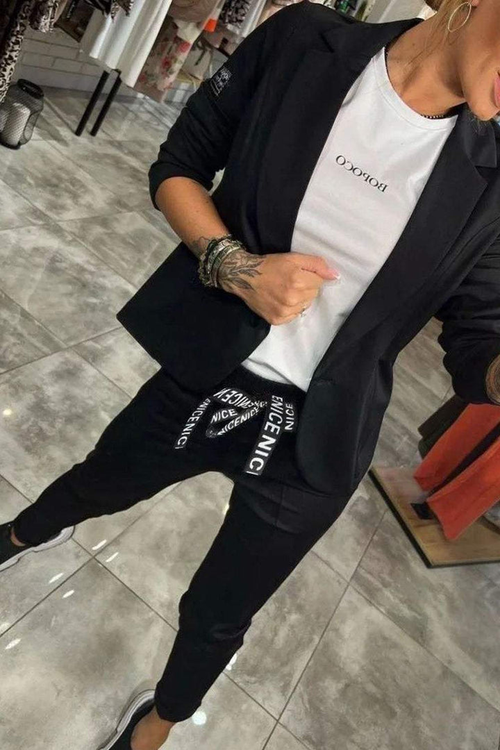 Damen Zweiteiler mit Jacke und elastischer Hose