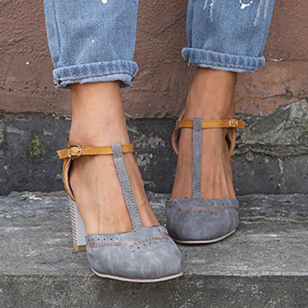 W&W Mode - Hochhackige Schuhe mit runder Zehe und spitzem Riemen