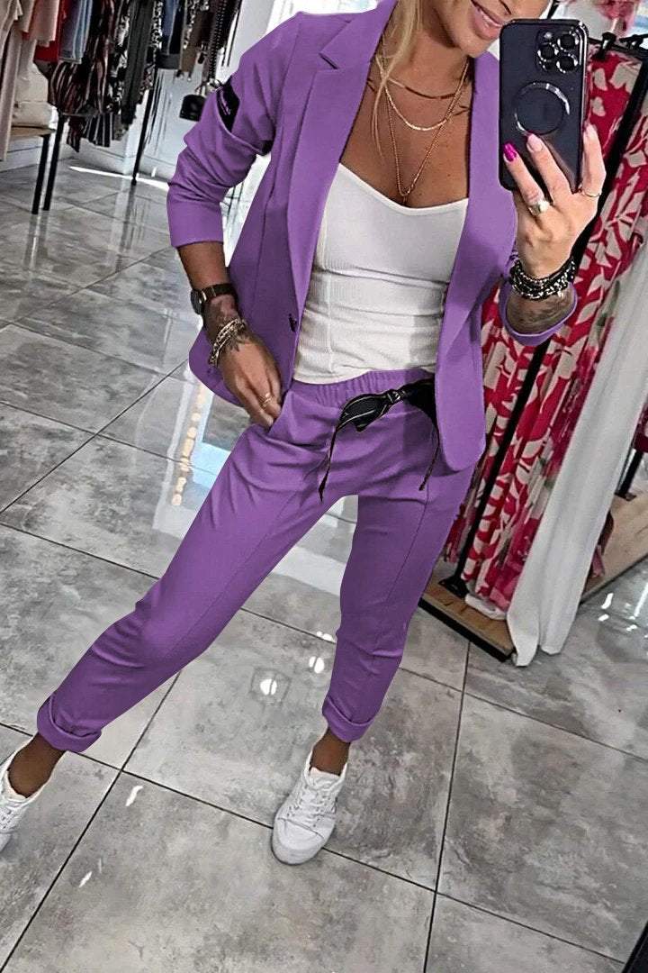 Damen Zweiteiler mit Jacke und elastischer Hose