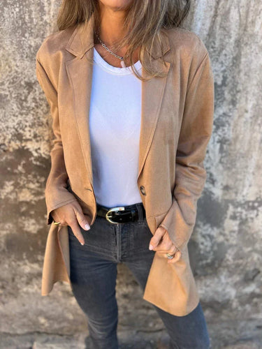 W&W Mode | Wildleder Blazer für Damen - taillierte camel-farbene Jacke mit Knöpfen und Taschen