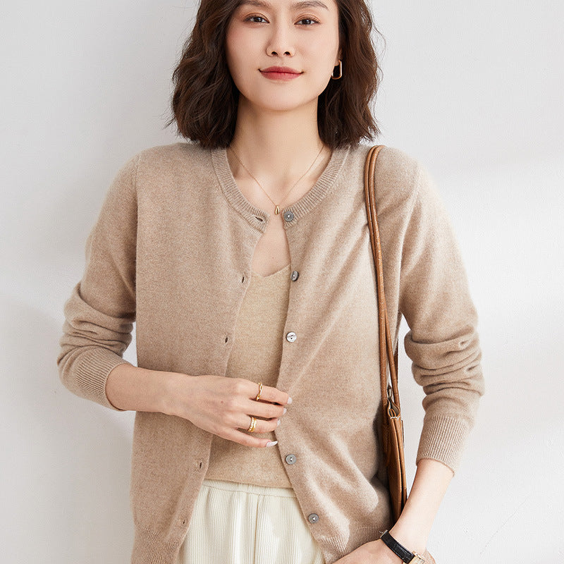 W&W Mode | Kuschelige Strickjacke mit feinem Muster