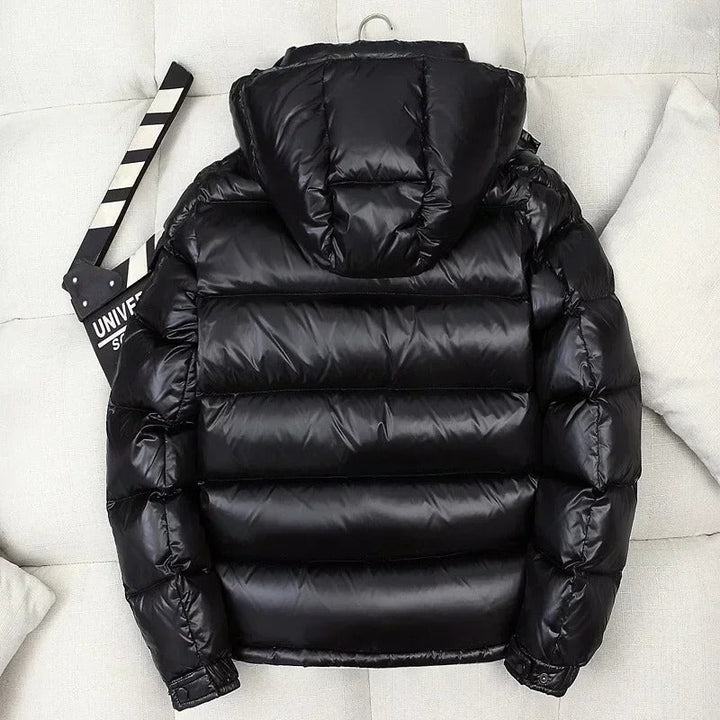 W&W Mode - Glänzende Steppjacke für den Winter