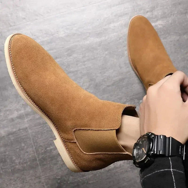 W&W Mode | Boots Aus Weichem Wildleder