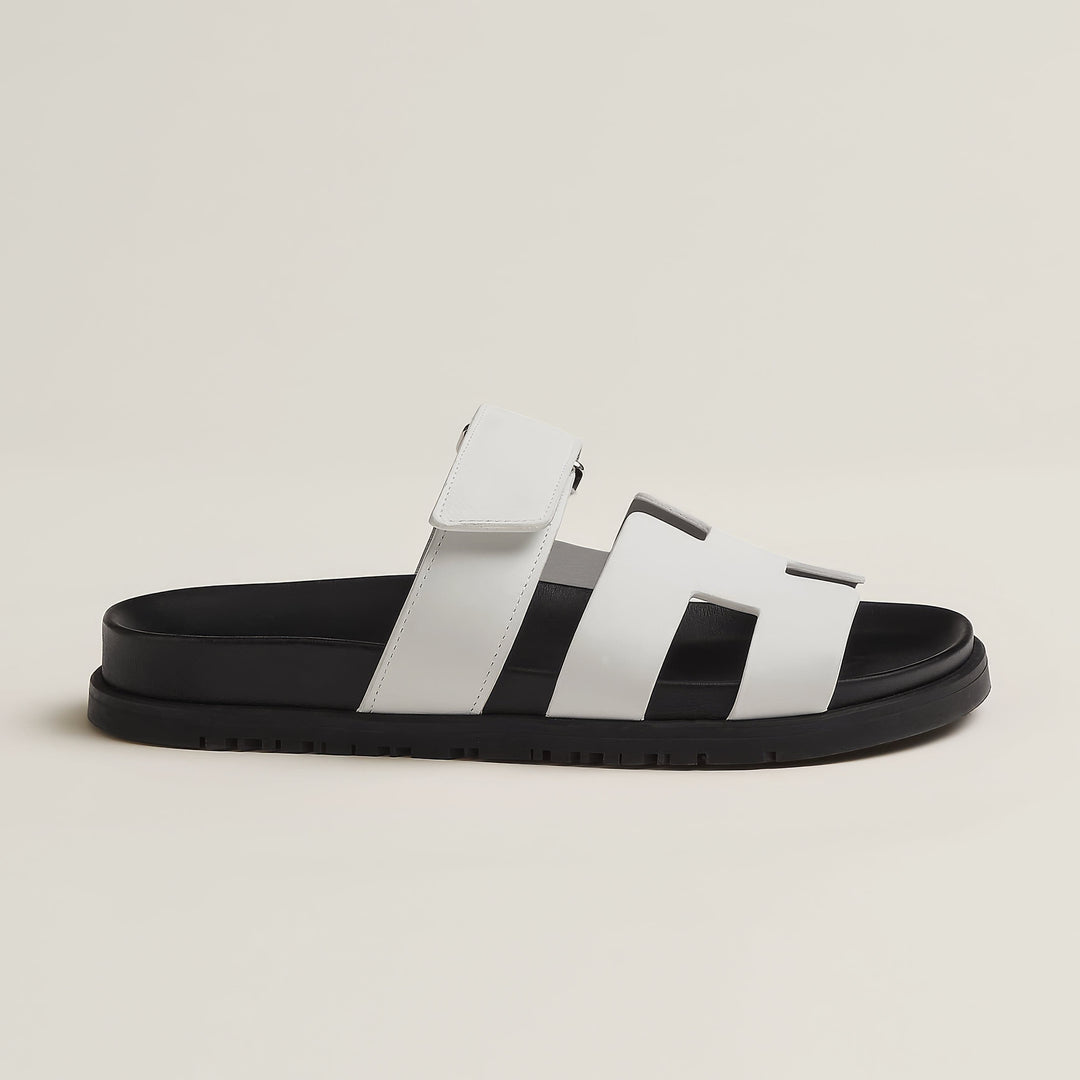 W&W Mode | Stilvolle Sandalen für Einen Luxuriösen Look Vom Strand Auf Die Straße