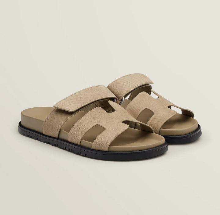 W&W Mode | Stilvolle Sandalen für Einen Luxuriösen Look Vom Strand Auf Die Straße