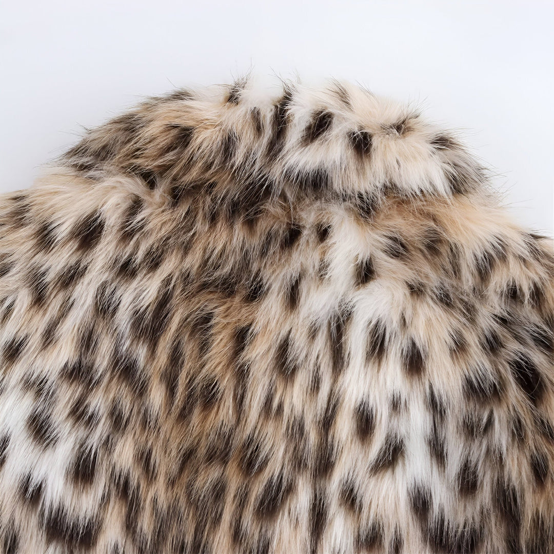 W&W Mode | Trendiger Leopard-Print Wintermantel