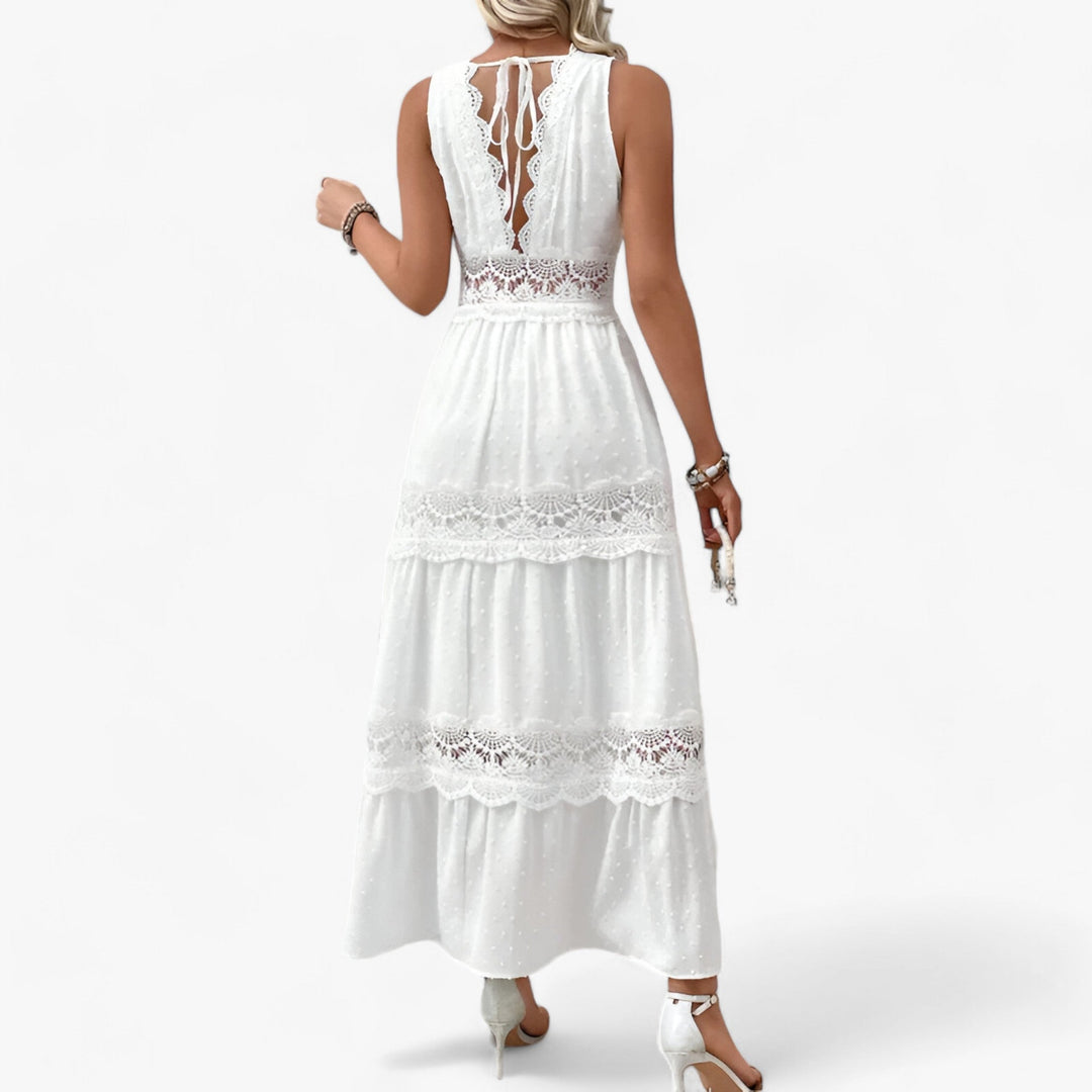 V-Ausschnitt Sommerkleid - Flatternde Länge mit eleganten Details