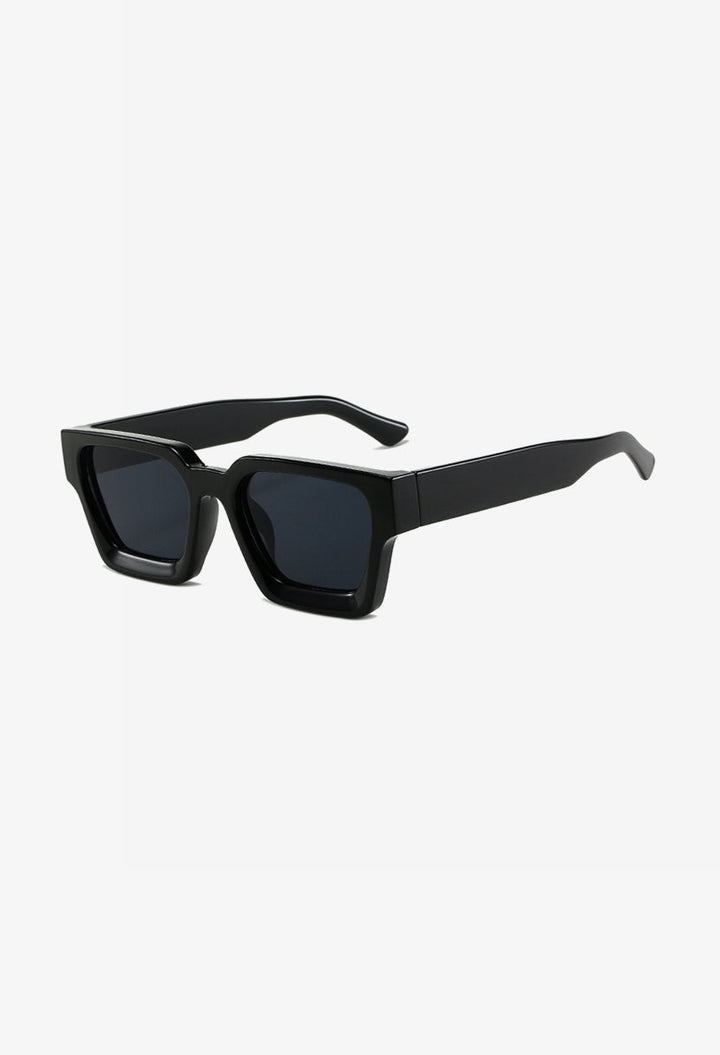 W&W Mode | Sommer 2024 Chic: Stylische Sonnenbrille mit 100% UV-Schutz