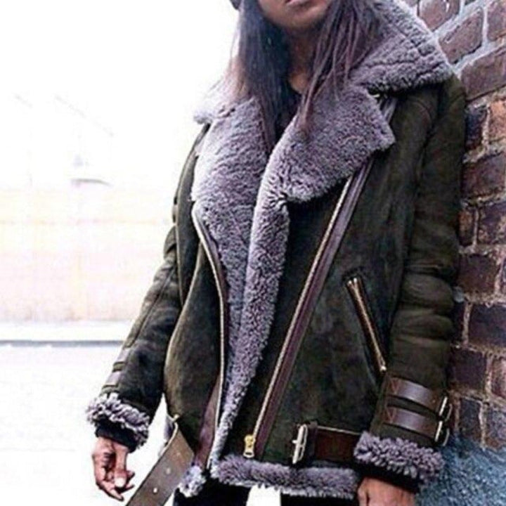 W&W Mode | Oversize Lammfelljacke