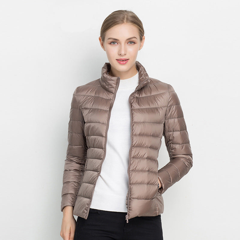 Leichte Daunenjacke mit urbaner Eleganz