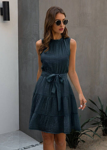 W&W Mode | Kurzes Schickes Kleid Mit Schleife