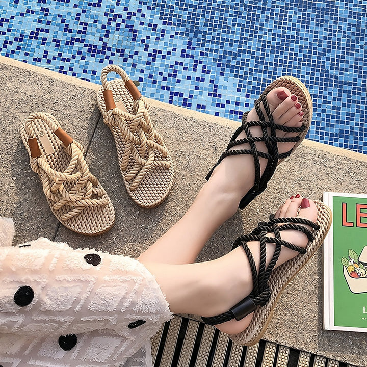 Damen Sandalen mit geflochtenen Riemen