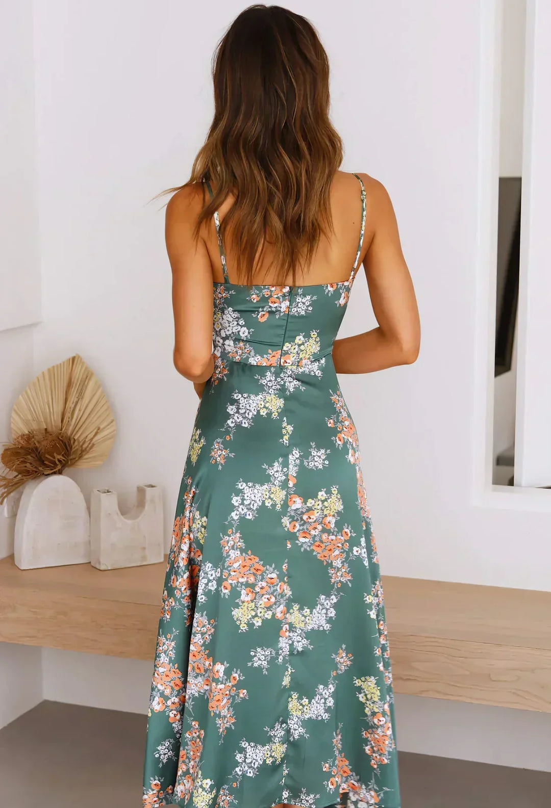 W&W Mode | Cocktailkleid mit Glamourösem Look