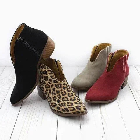 W&W Mode | Damen Wildleder Ankle Boots mit Niedrigem Blockabsatz, V-förmiges Design, Reißverschluss