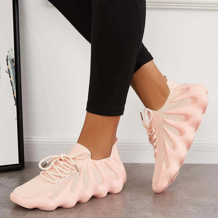 Strana - Einzigartige, stylische Sneaker - Wolf Fashion