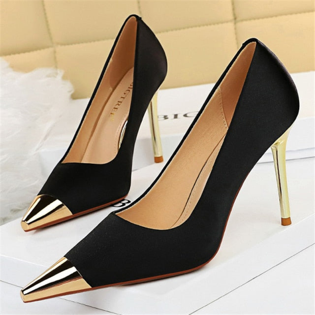 W&W Mode | Bleeding Love High Heels Schuhe