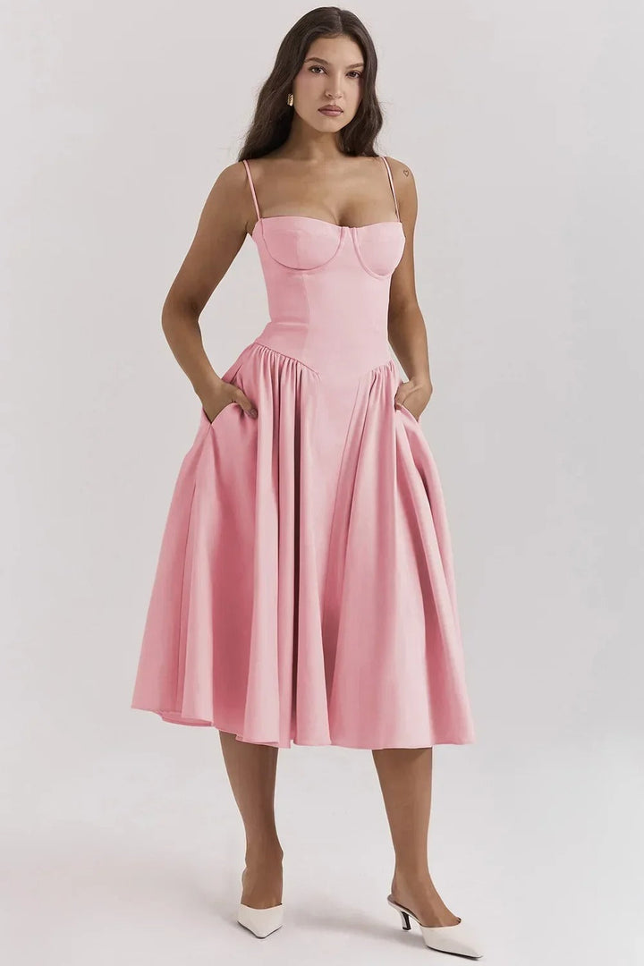 W&W Mode | Elegantes ärmelloses Kleid
